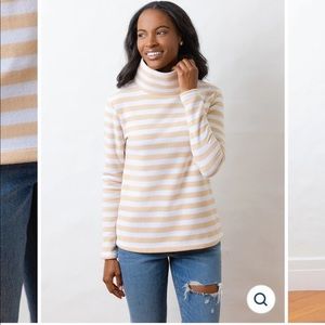 Dudley Stephens Greenpoint Turtleneck in striped fleece (Natural Blush)
